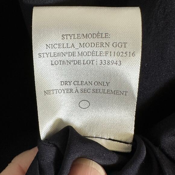 Theory Nicella Modern Black Silk Split Peplum Sleeveless Top M Minimalist Work - Picture 8 of 11